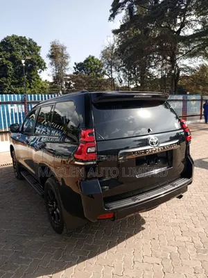 Toyota Land Cruiser Prado 2020 Black