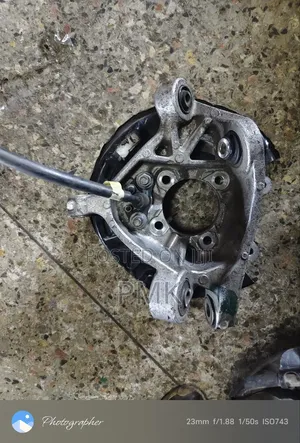 Toyota Mark X Rear Hub Nucle