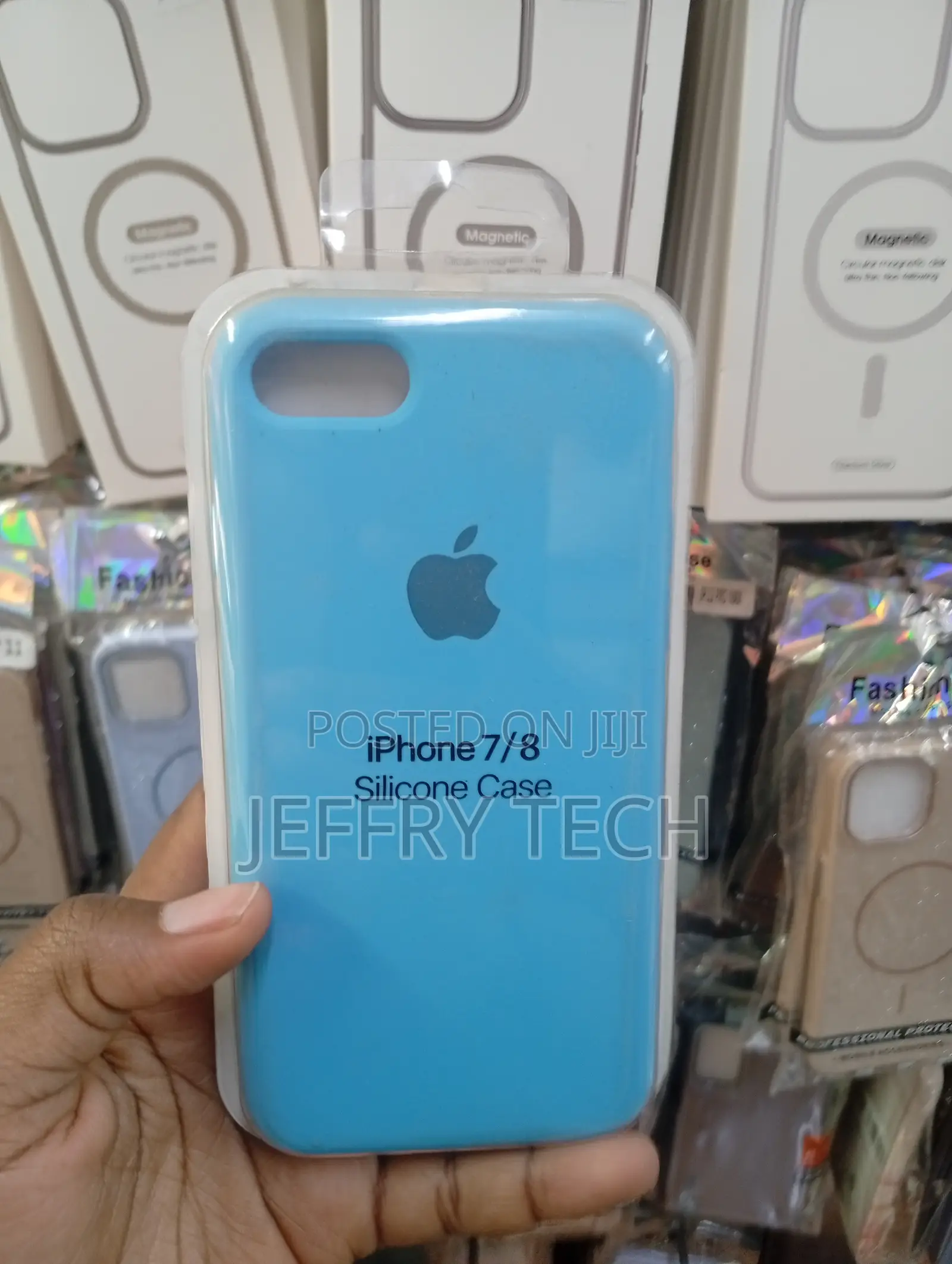 iPhone 7/8 Light Blue Silicone Protective Case