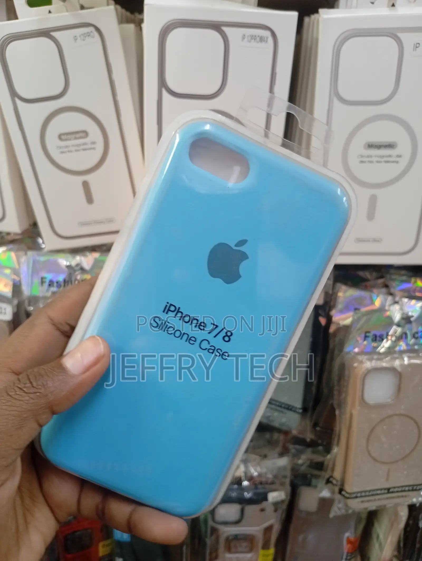 iPhone 7/8 Light Blue Silicone Protective Case