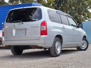 Toyota Probox 2018 Silver