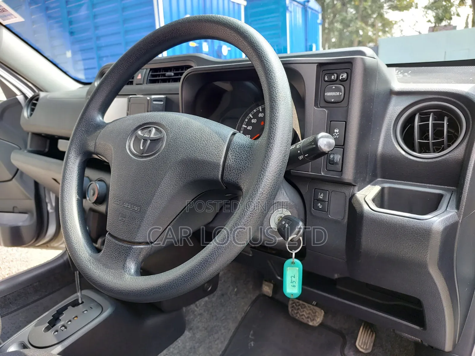 Toyota Probox 2018 Silver