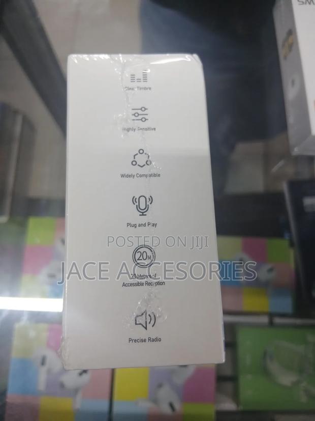 New Bluetooth Earpods - thumbnail 3