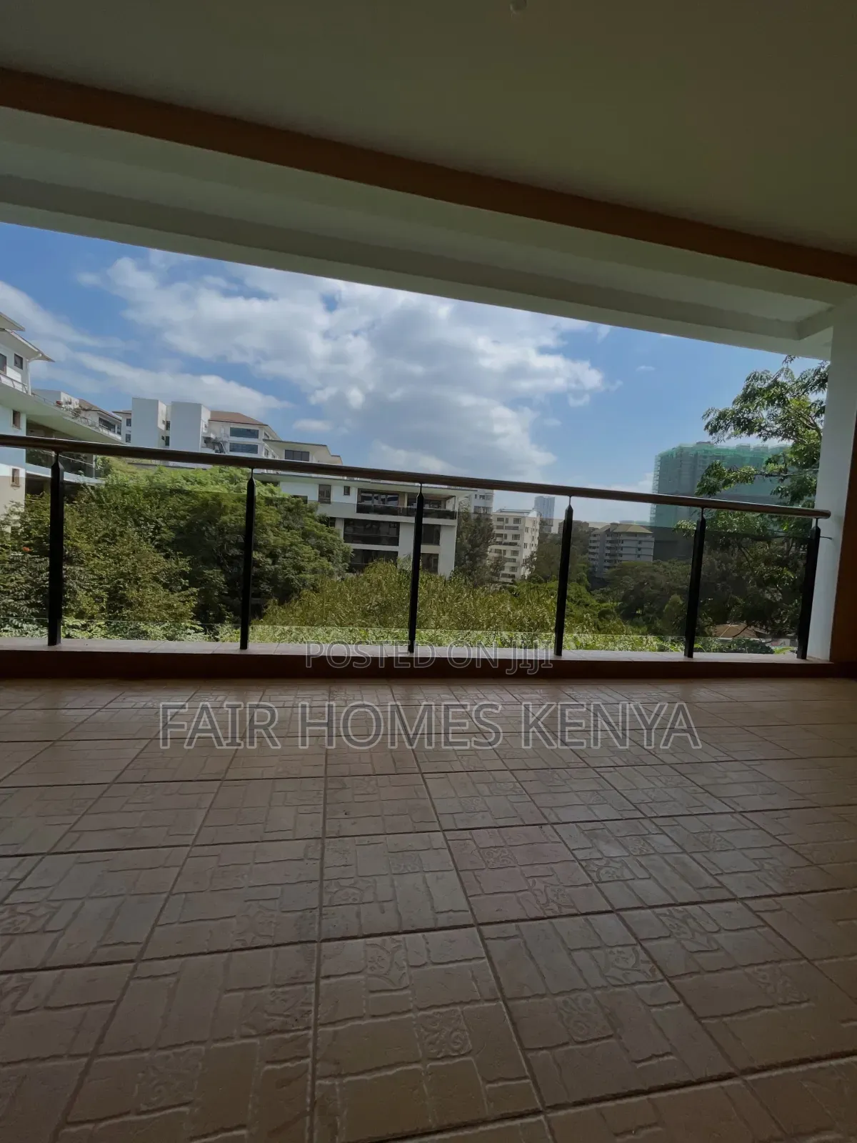 3bdrm Apartment in Riverside Drive for rent