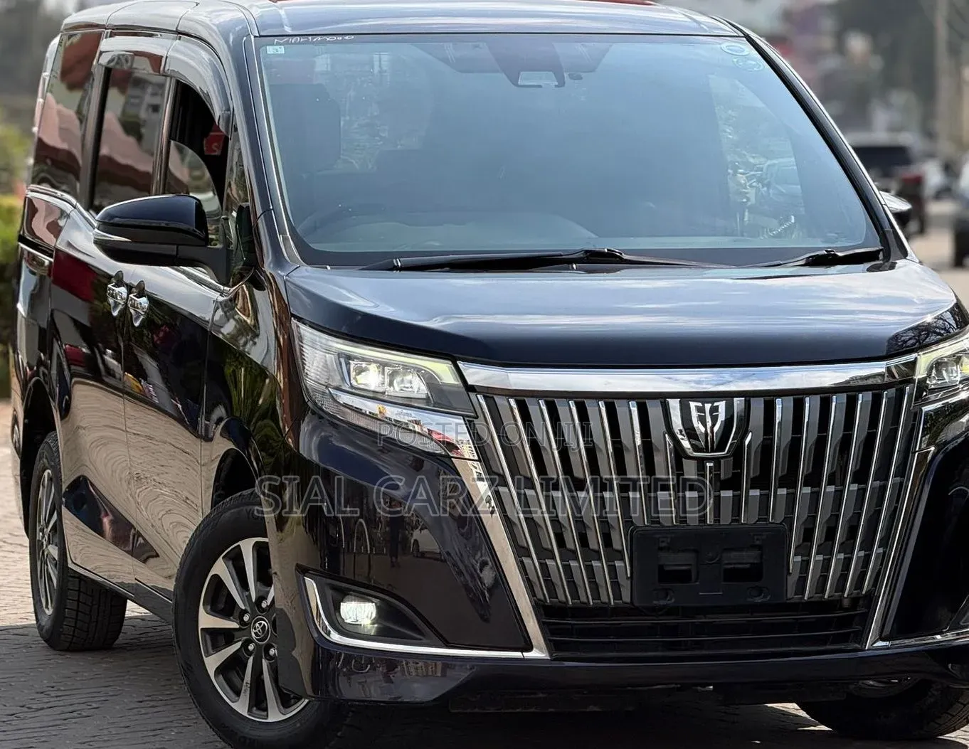 Toyota Esquire 2019 Gray