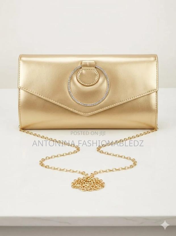 Best Sling Bag - thumbnail 10