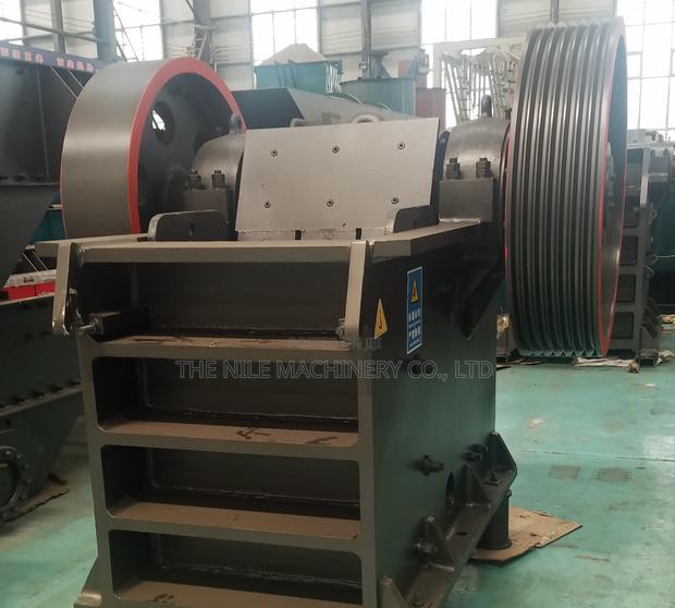 Small Jaw Crusher Stone Rock Crushing Machine Pe250x400 for Mining