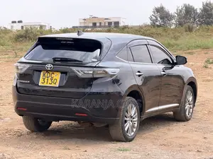 Toyota Harrier 2.0 2014 Black