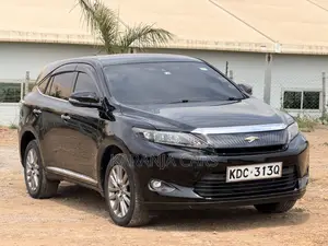 Toyota Harrier 2.0 2014 Black