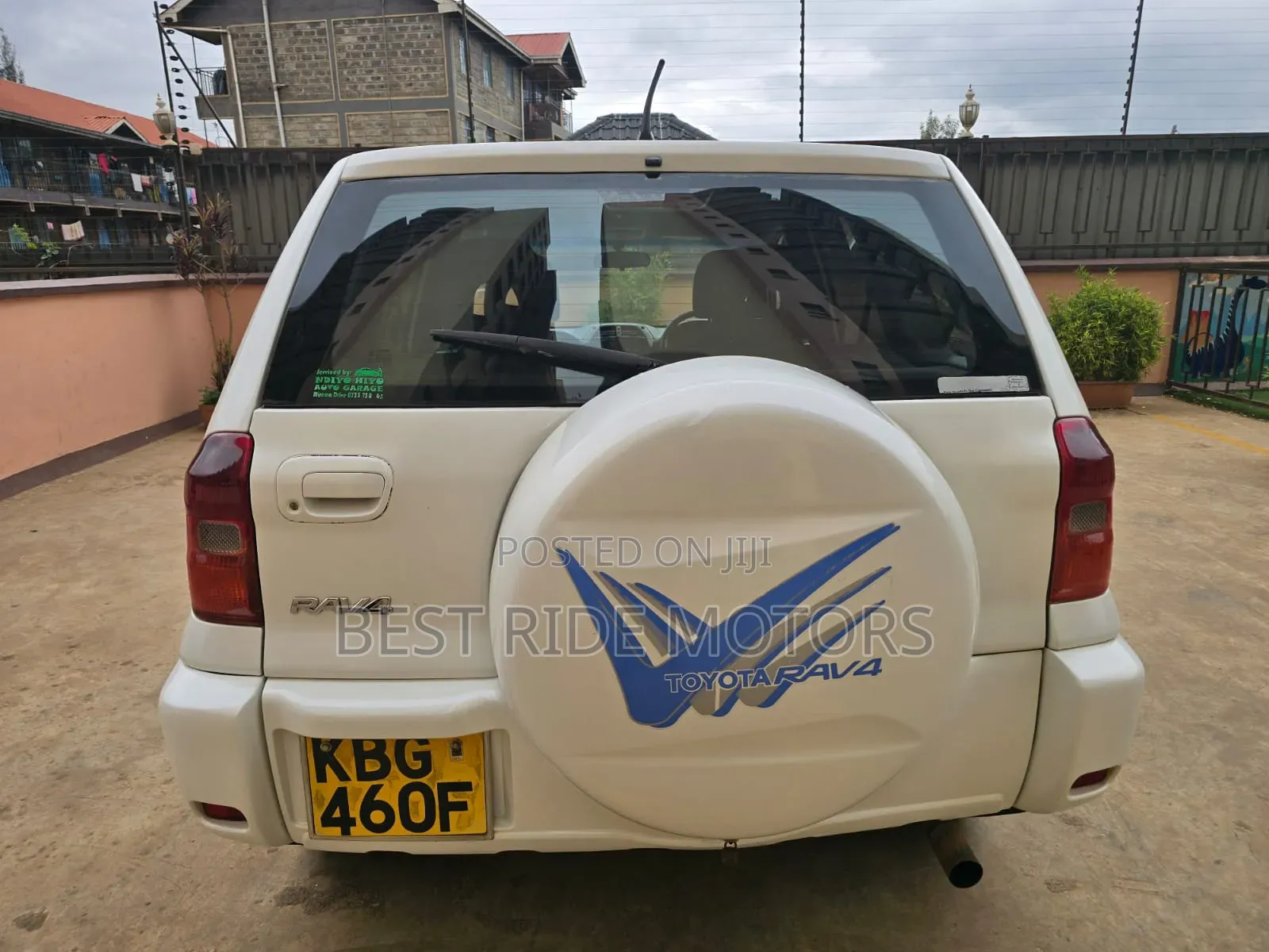 Toyota RAV4 2002 White