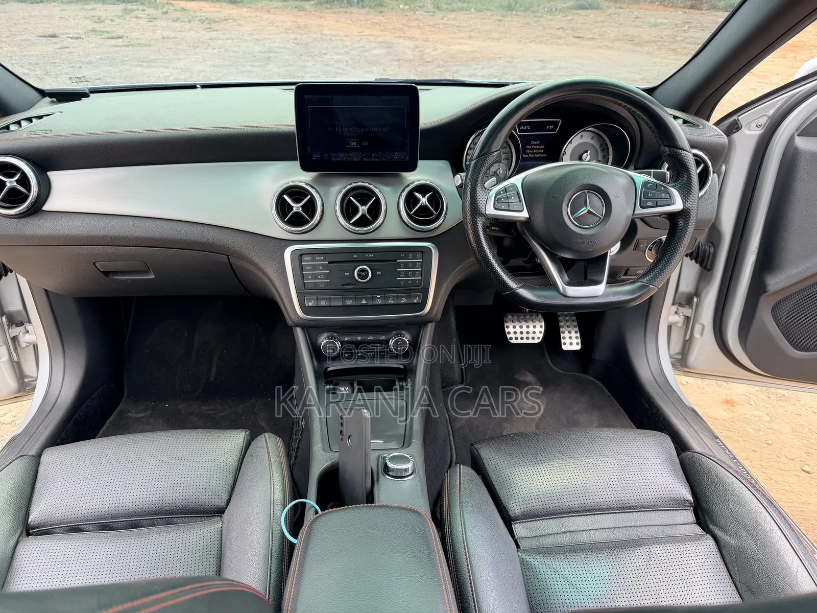 Mercedes-Benz GLA 250 2017 Silver
