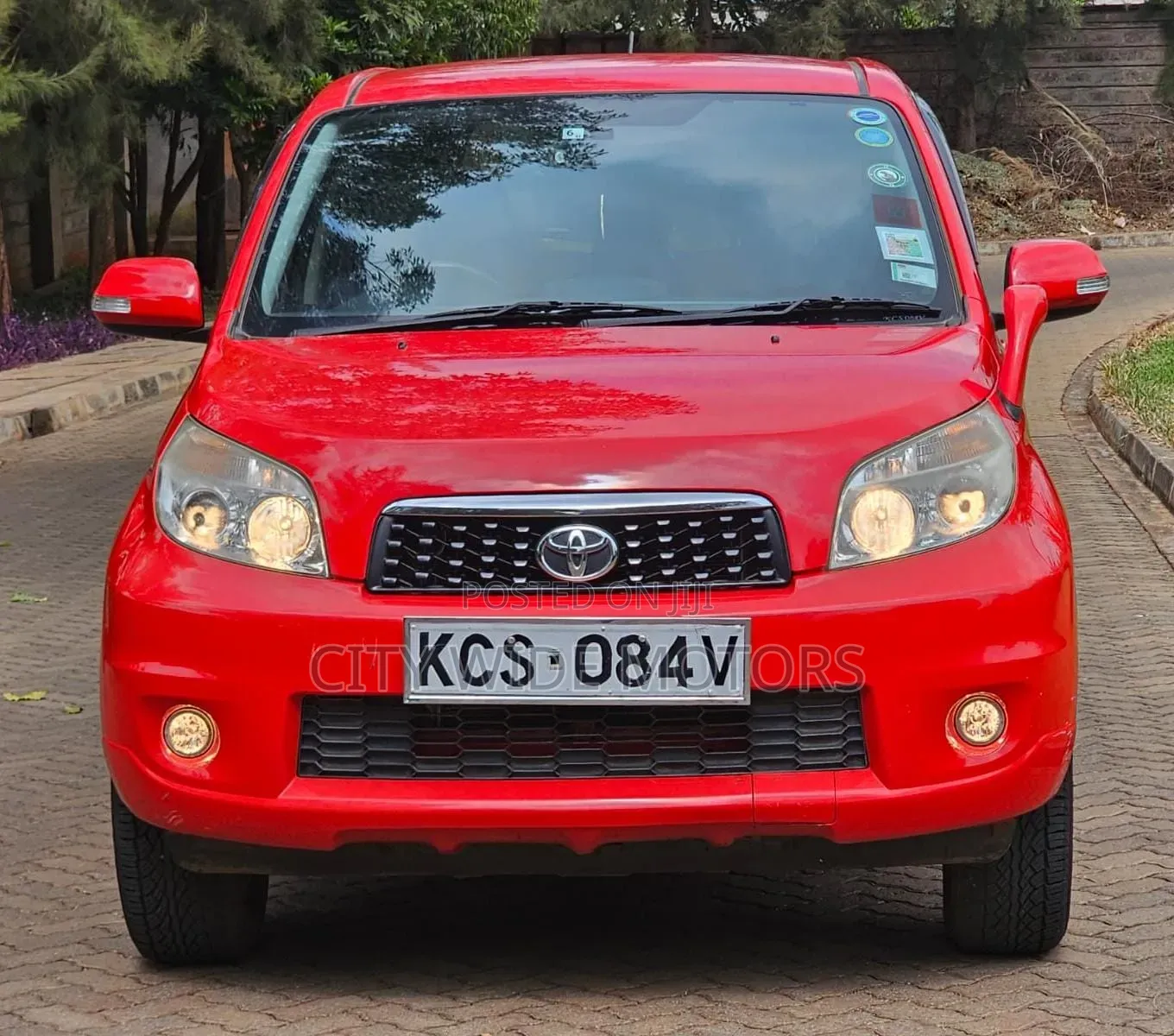 Toyota Rush 2013 Red