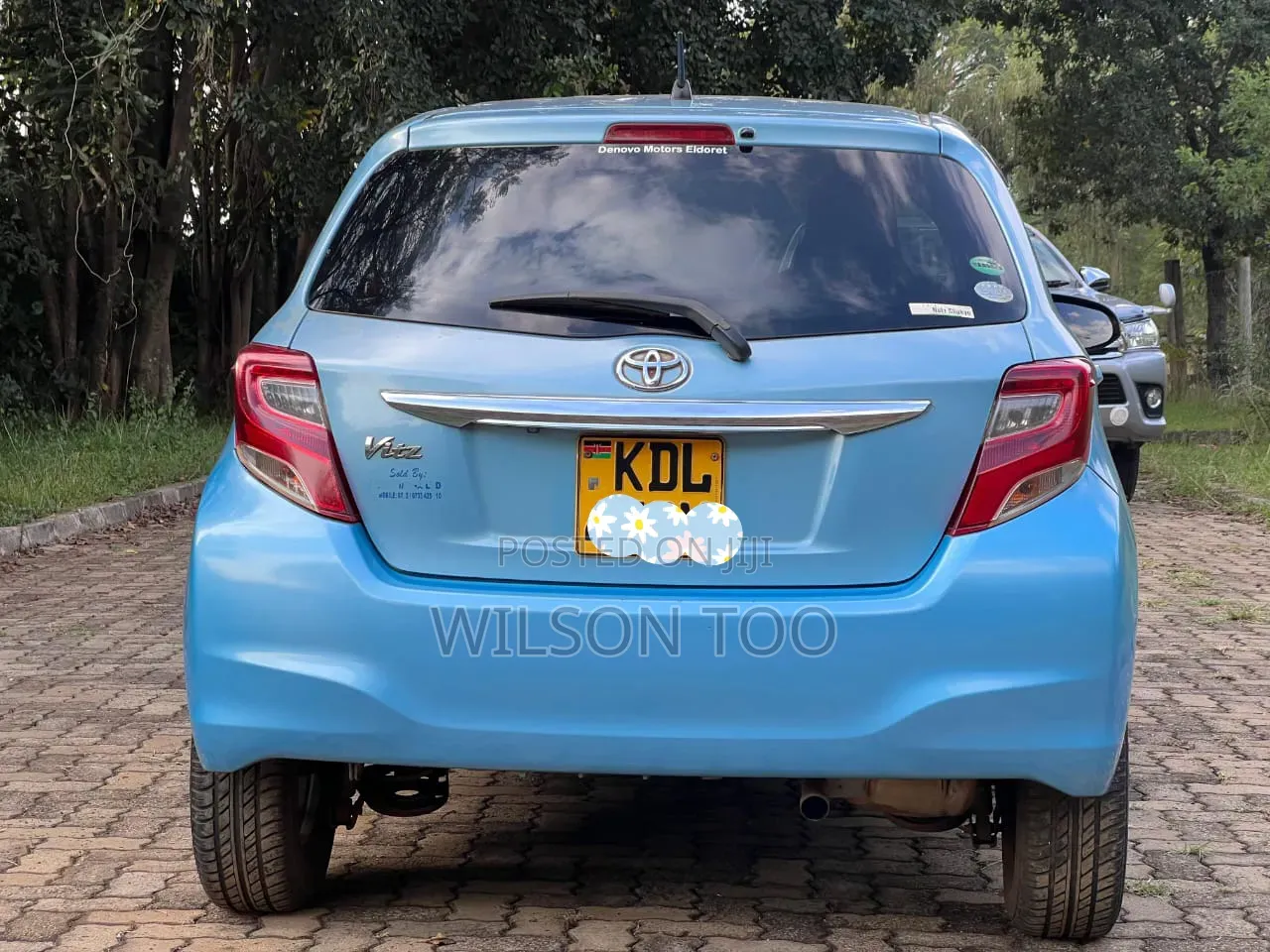 Toyota Vitz 2014 Blue