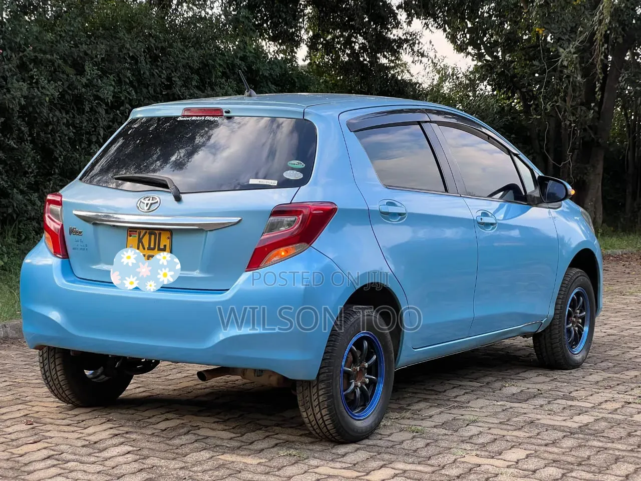 Toyota Vitz 2014 Blue