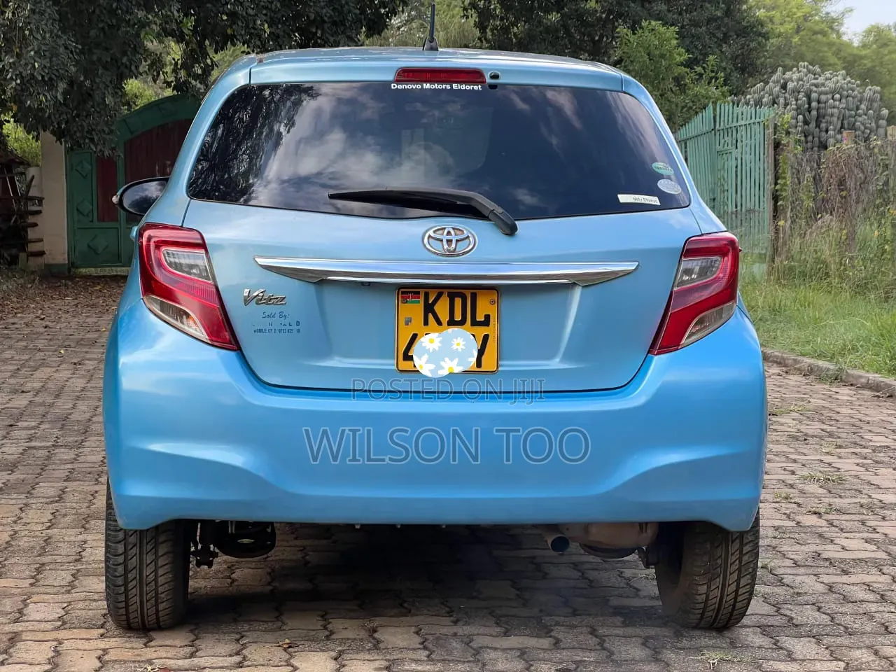 Toyota Vitz 2014 Blue