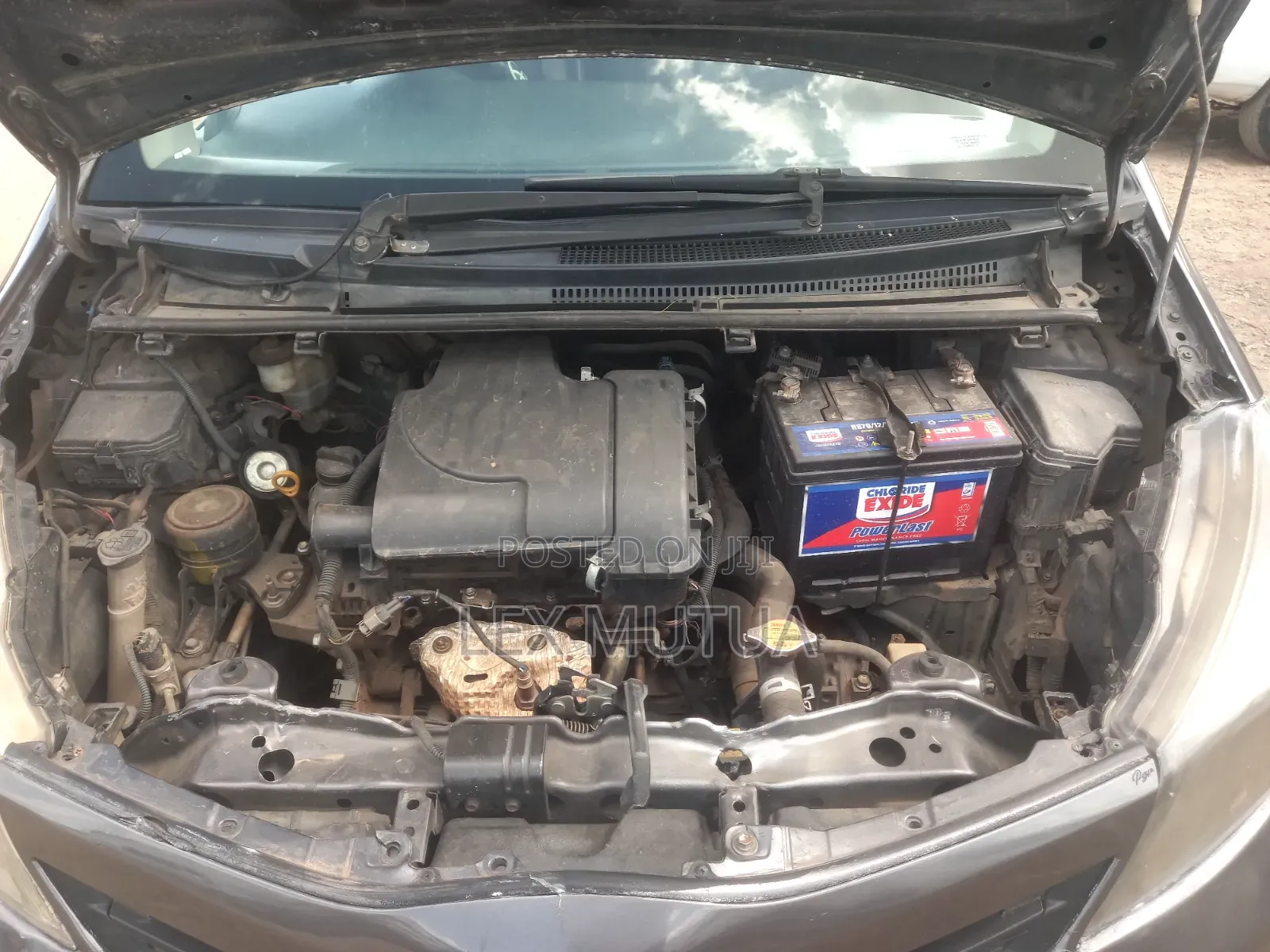 Toyota Vitz 2012 Gray