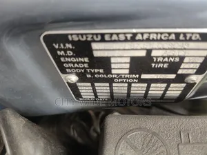 Isuzu D-MAX 2025 Gray