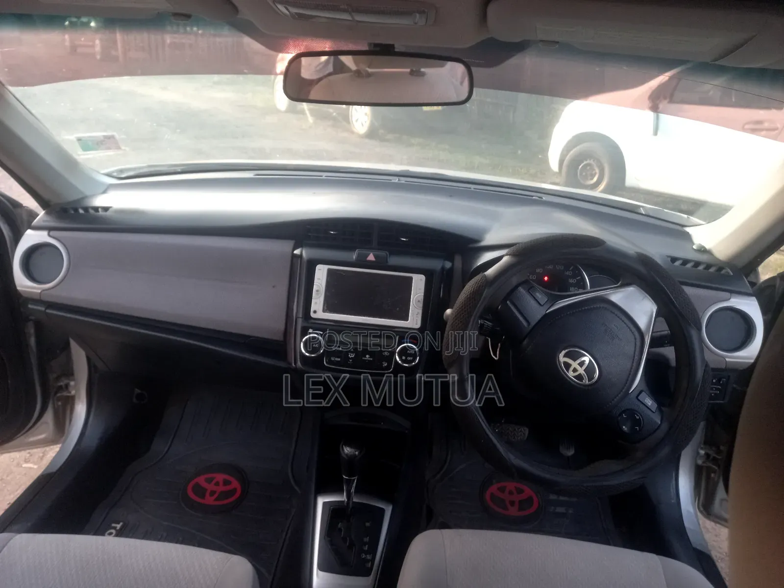 Toyota Vitz 2012 Gray