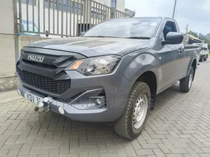 Isuzu D-MAX 2025 Gray