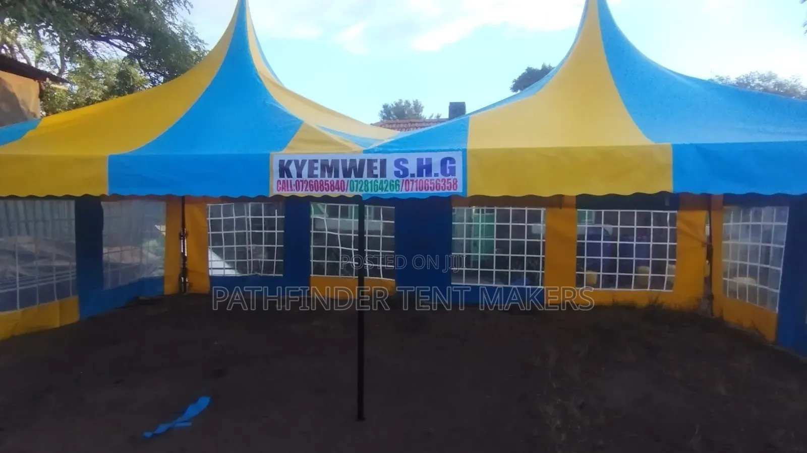 100 Seater Pyramid - Sky Blue/Yellow