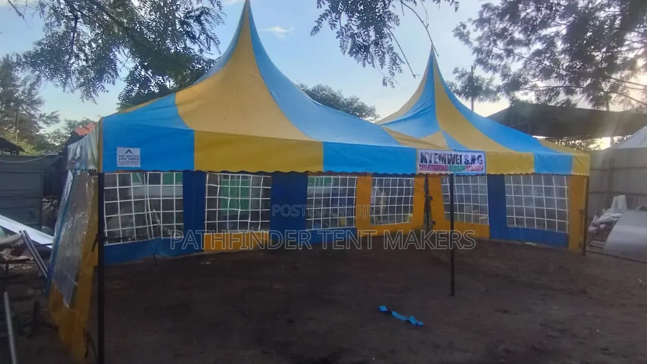100 Seater Pyramid - Sky Blue/Yellow