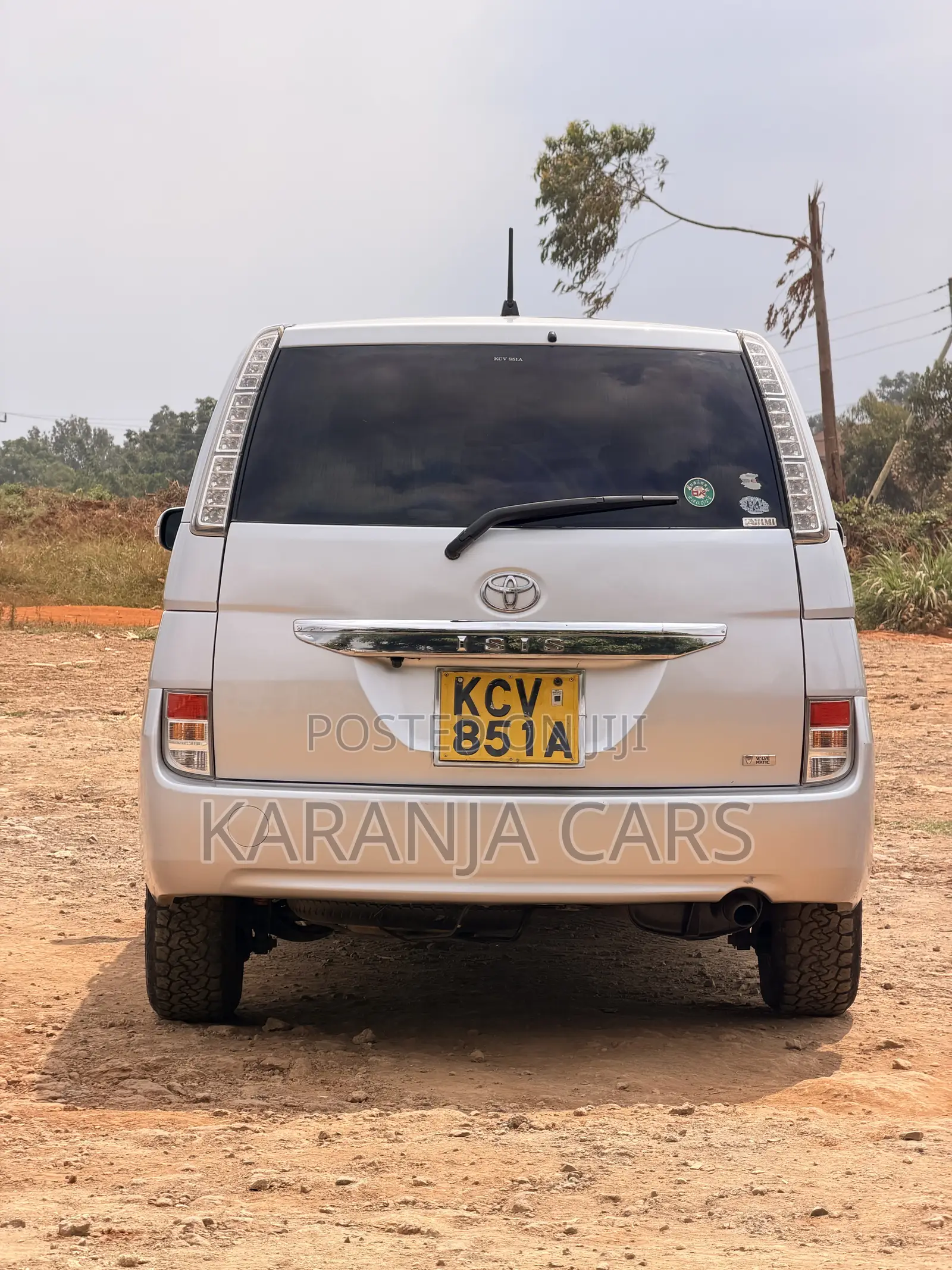Toyota ISIS 1.8 G 2WD 2012 Silver