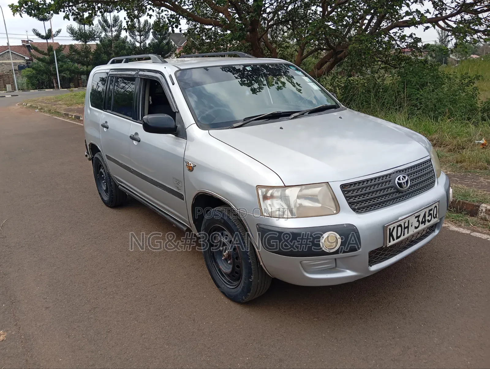 Toyota Succeed SV Premium 2014 Silver