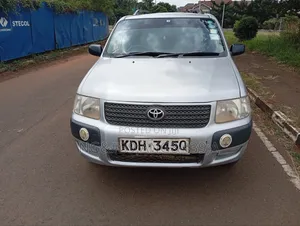 Toyota Succeed SV Premium 2014 Silver