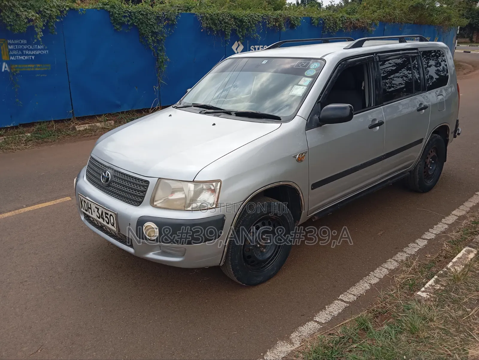 Toyota Succeed SV Premium 2014 Silver