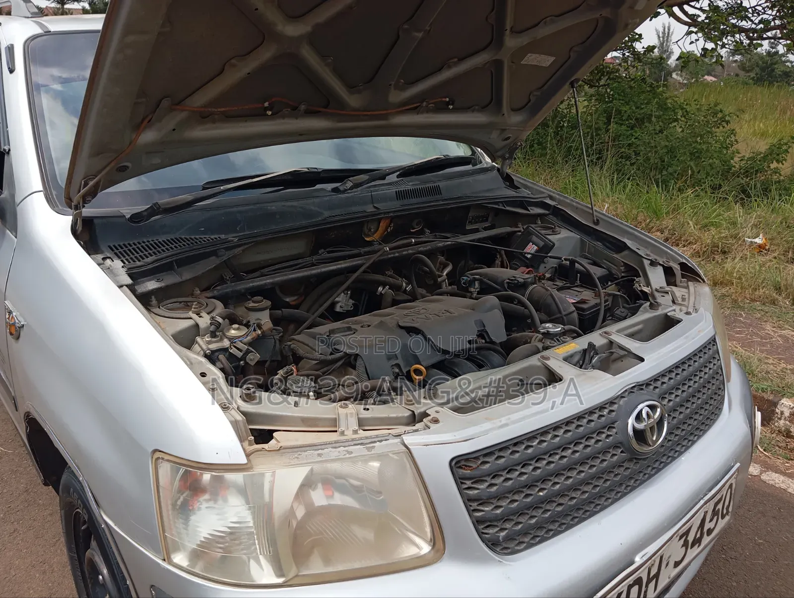 Toyota Succeed SV Premium 2014 Silver