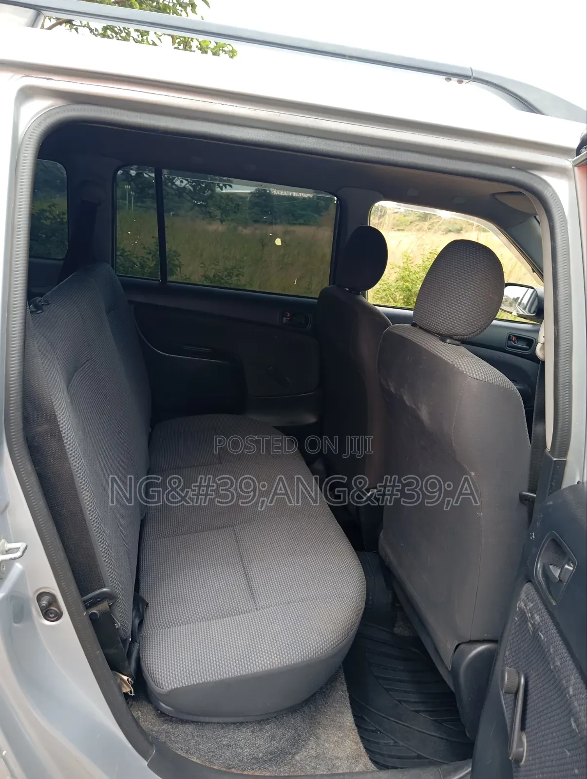 Toyota Succeed SV Premium 2014 Silver