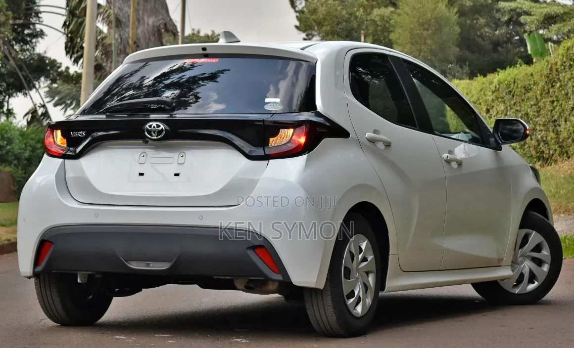 Toyota Yaris 2020 Pearl