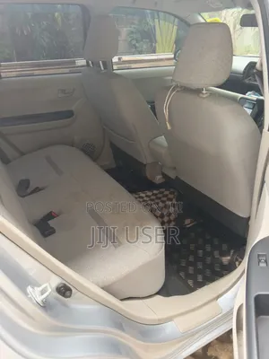 Toyota Passo 2016 Silver