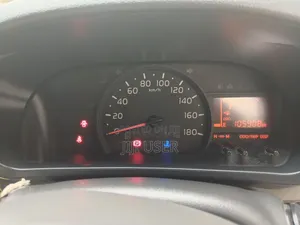 Toyota Passo 2016 Silver