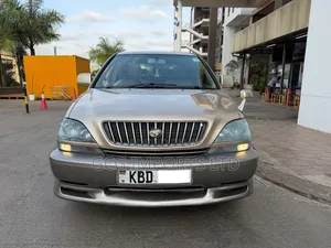 Toyota Harrier 2001 Silver