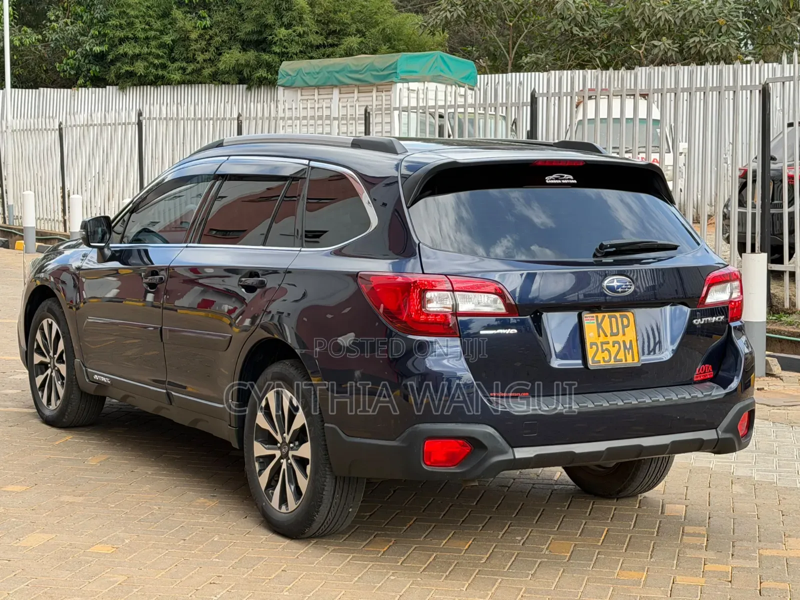Subaru Outback 2016 Blue