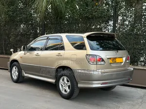 Toyota Harrier 2001 Silver