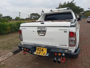 Toyota Hilux 2014 White