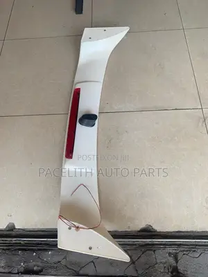 Spoiler Ae 100