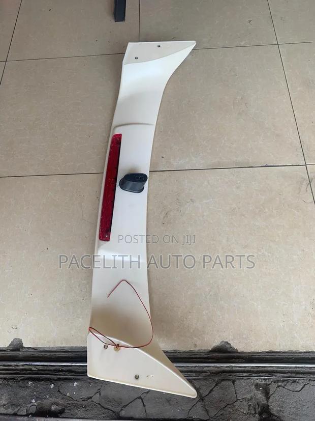 Spoiler Ae 100