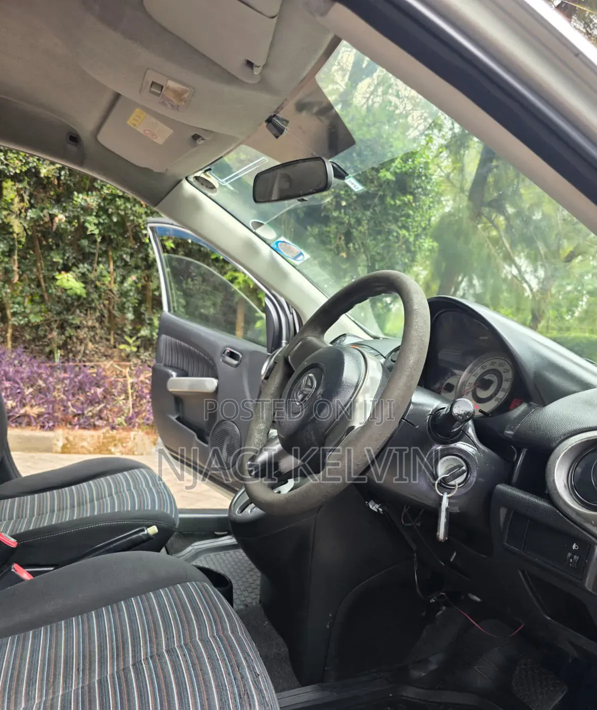 Mazda Demio 2012 Silver