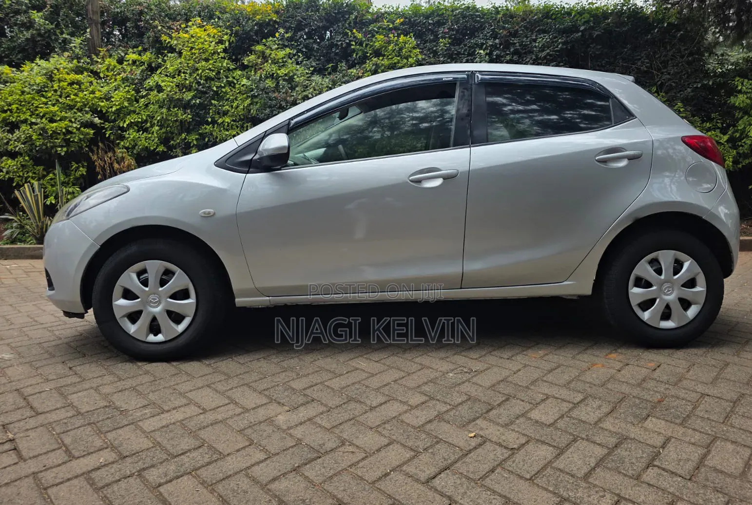 Mazda Demio 2012 Silver