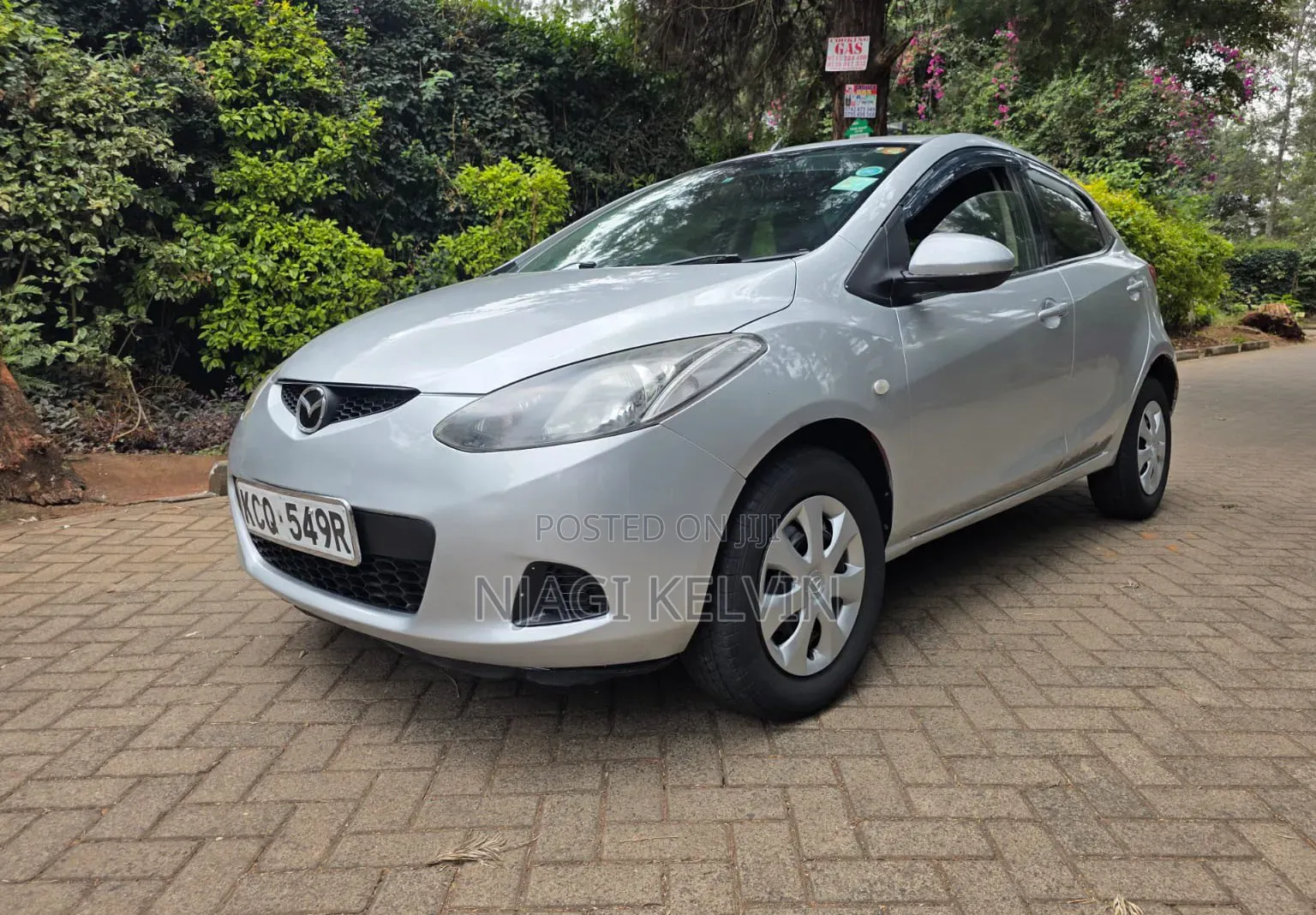 Mazda Demio 2012 Silver