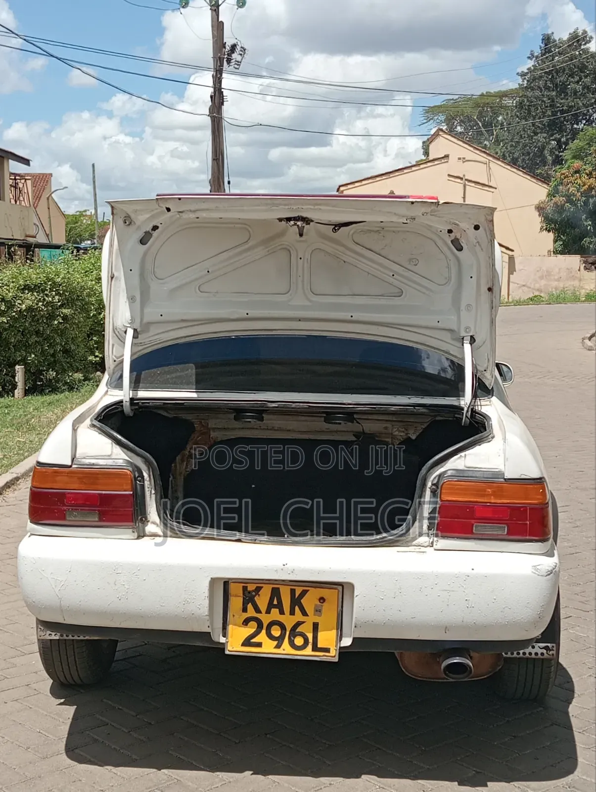 Toyota Corolla 1997 White