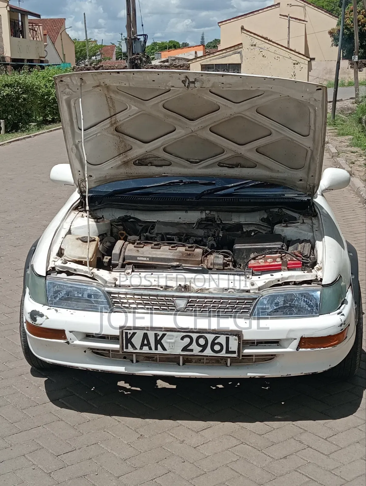 Toyota Corolla 1997 White