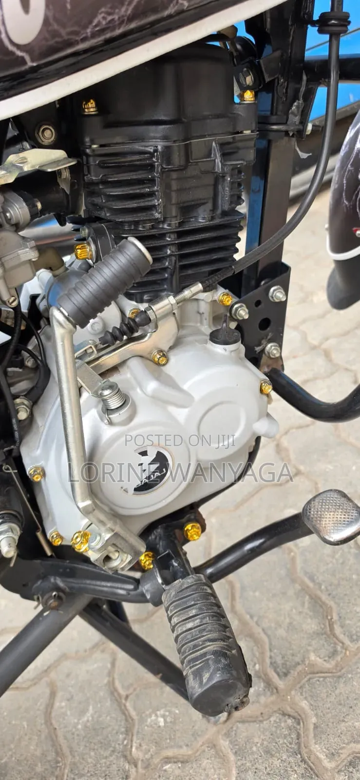 Bajaj Boxer 2024 Red