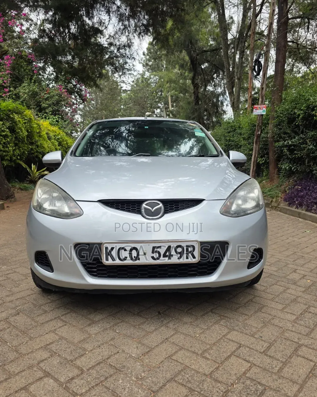 Mazda Demio 2012 Silver