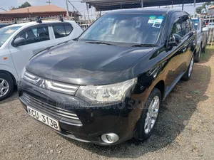 Mitsubishi Outlander 2013 Black