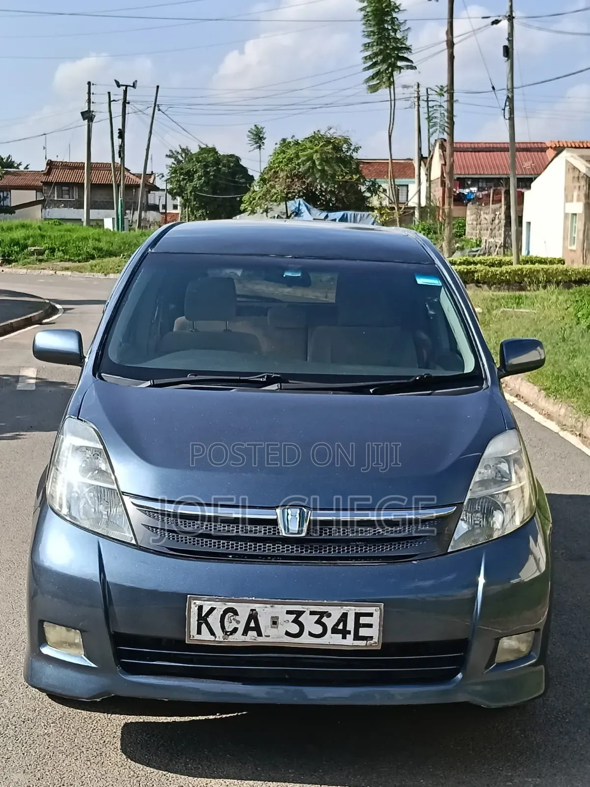 Toyota ISIS 2008 Gray