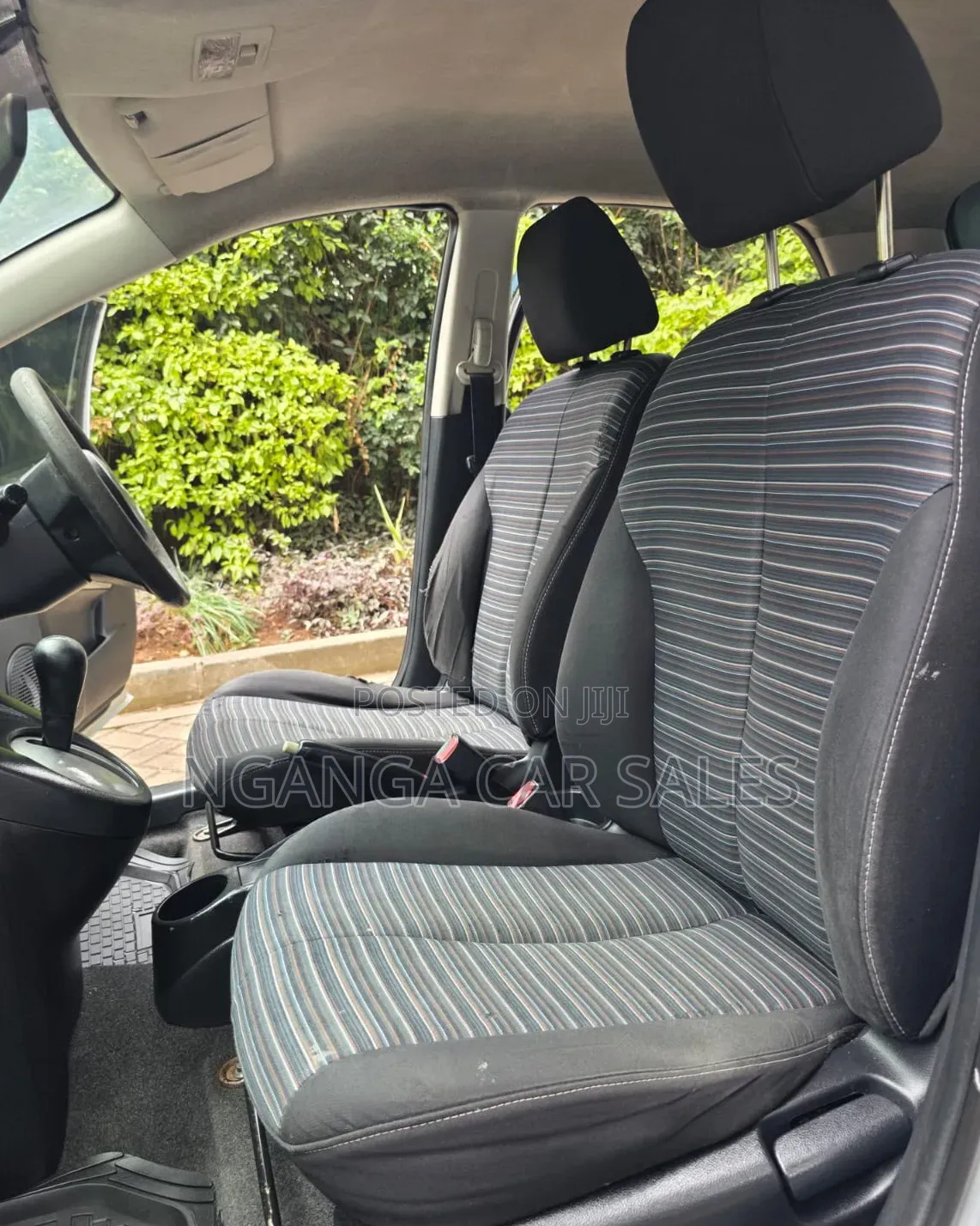 Mazda Demio 2012 Silver